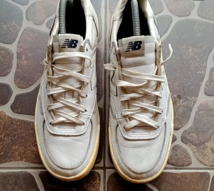 New Balance 300 Size 42 5