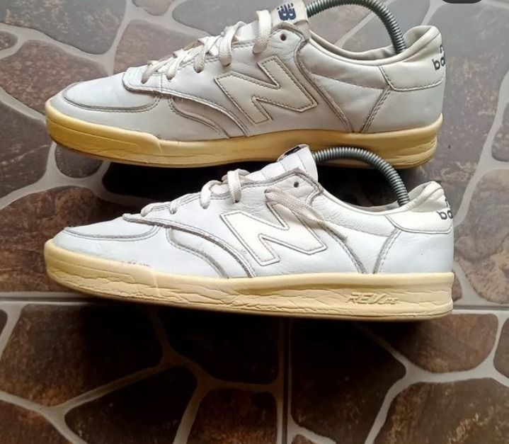 New balance 300 42 store