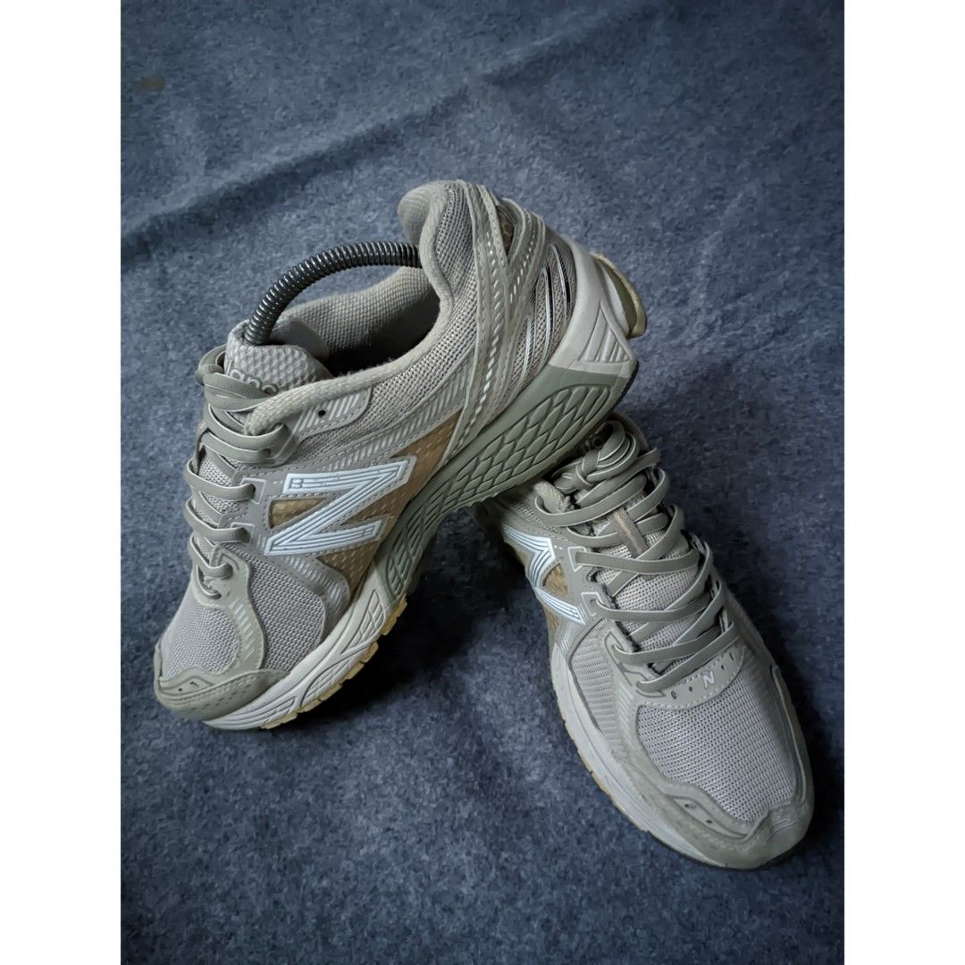 New Balance Nb 860v2 860 v2 Mars, Fesyen Pria, Sepatu , Sneakers di ...