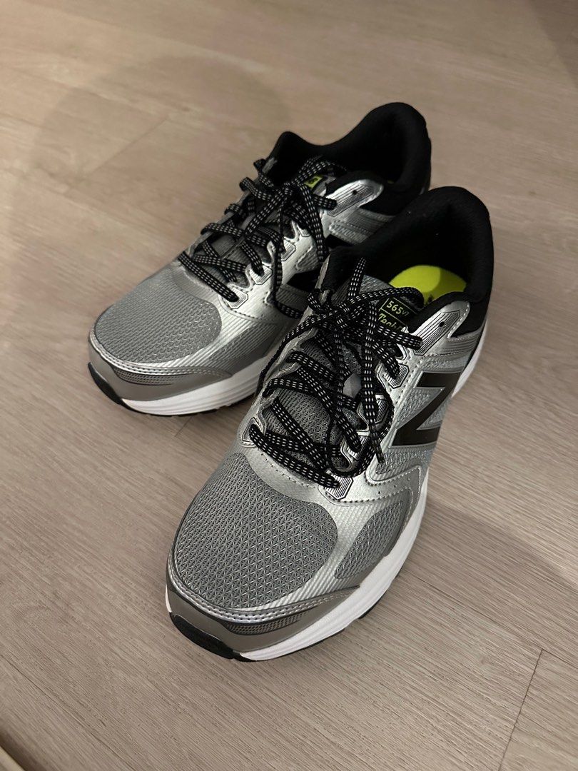 New balance store 560 mens white