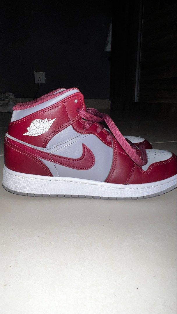 Air jordan 1 mid team red gym shop red and white