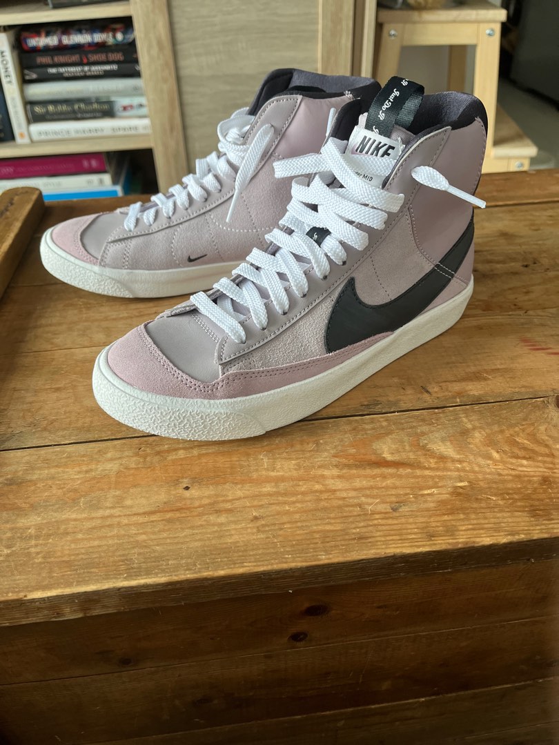 Purple nike hotsell high tops