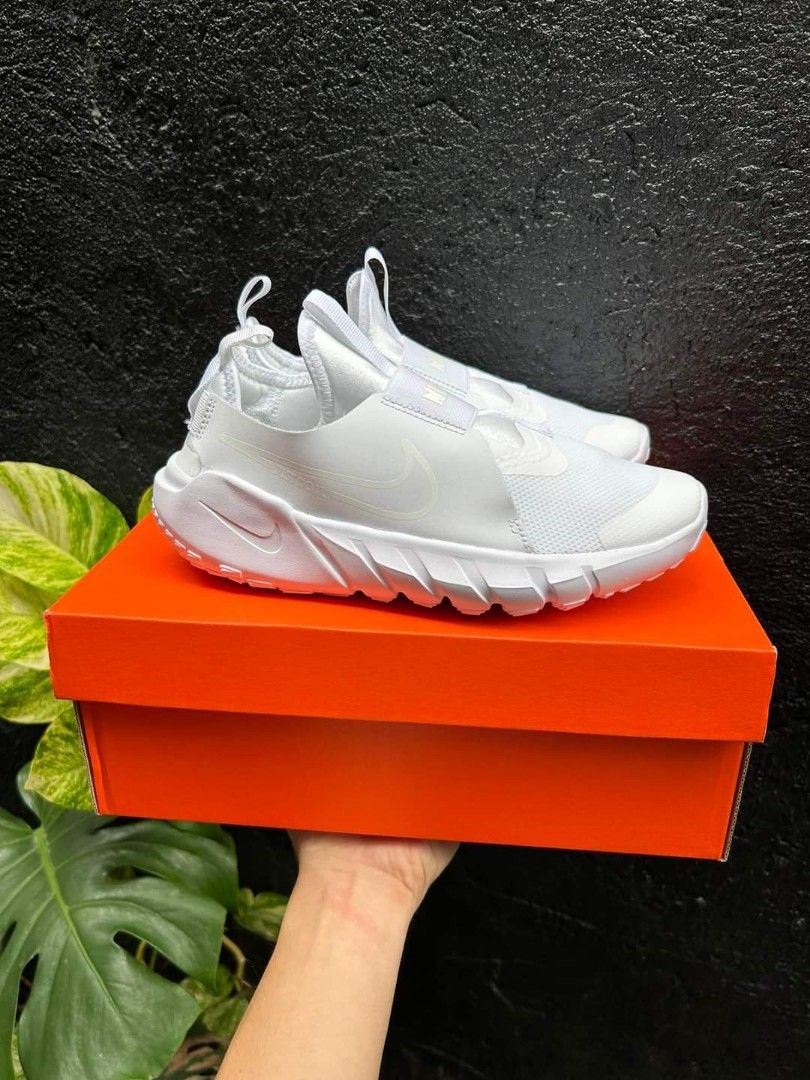Nike Flex Runner 2 GS Triple White