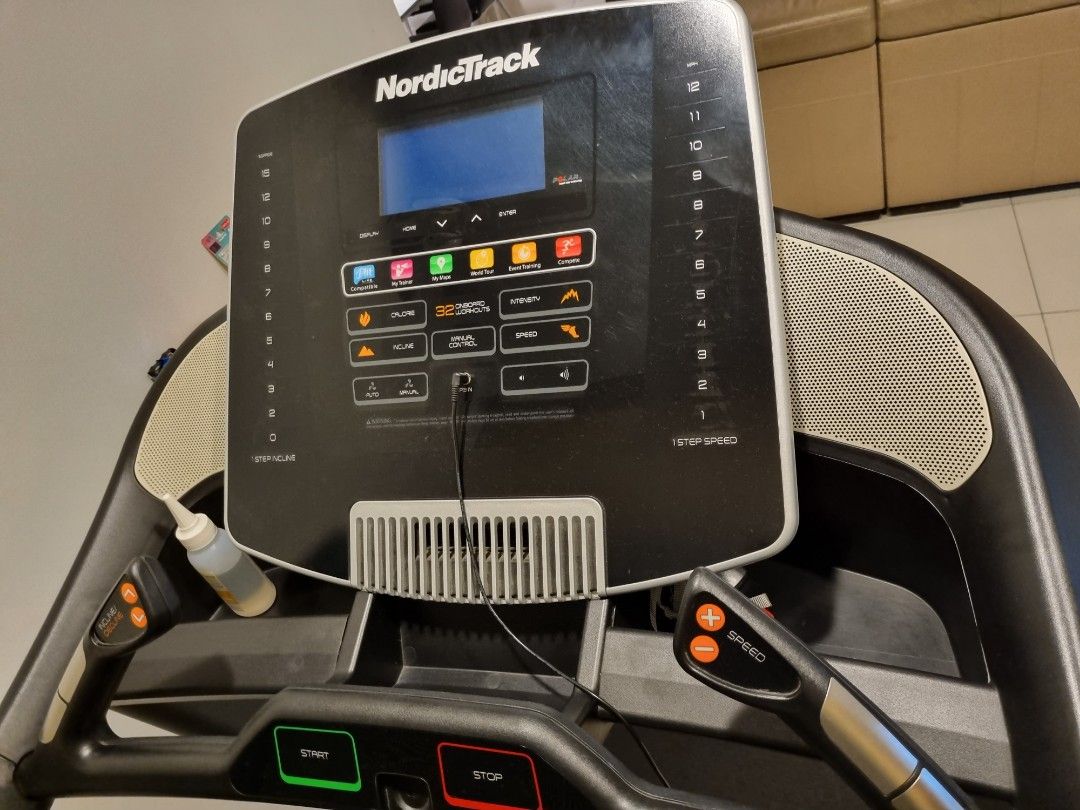 NordicTrack C900 Pro Treadmill, Sports Equipment, Exercise & Fitness