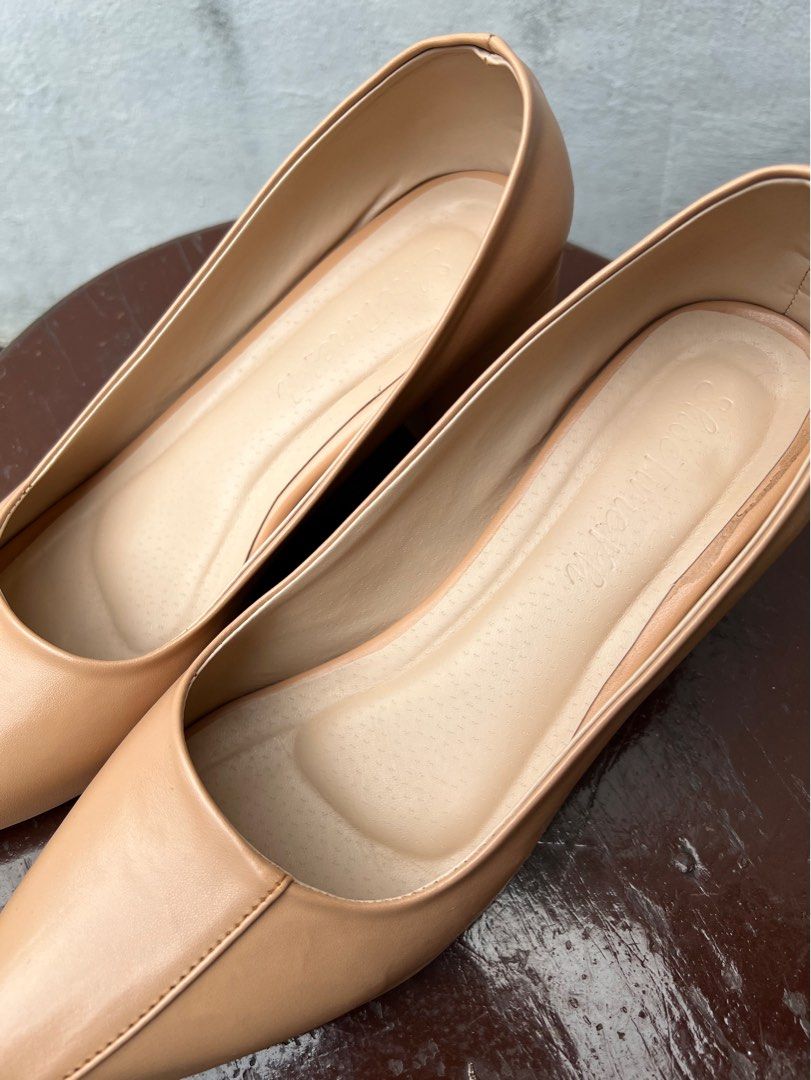 Nude Heels Size 8 2 inches Women s Fashion Footwear Heels on