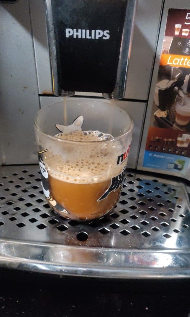 Philips Saeco Lattego 3200 save money on coffee..delonghi, krups, Jura