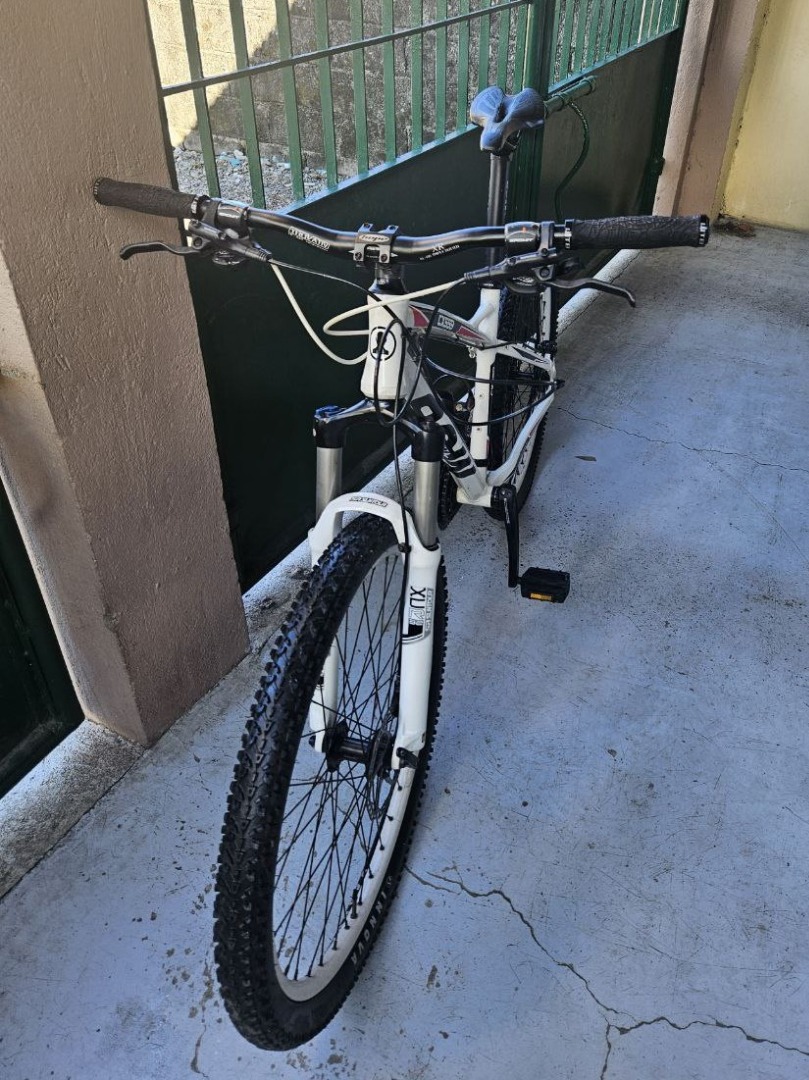 Pre loved Well Kept MOB Mountain Bike Sports Equipment Bicycles