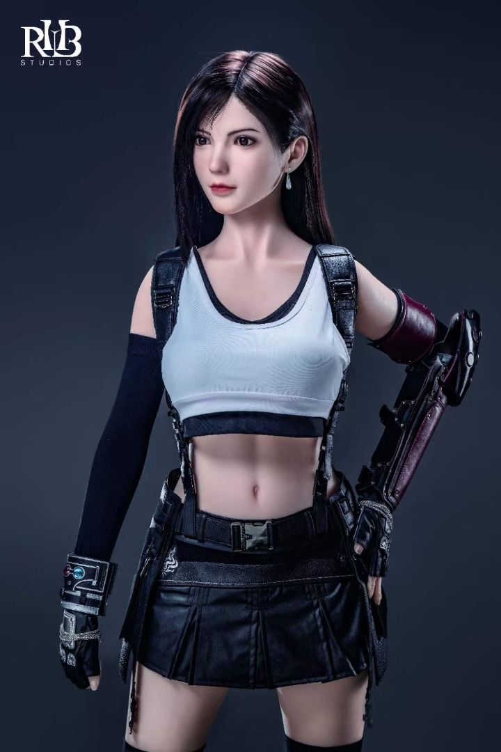 PRE ORDER RHB Studio Tifa Lockhart Final Fantasy Resin Statue