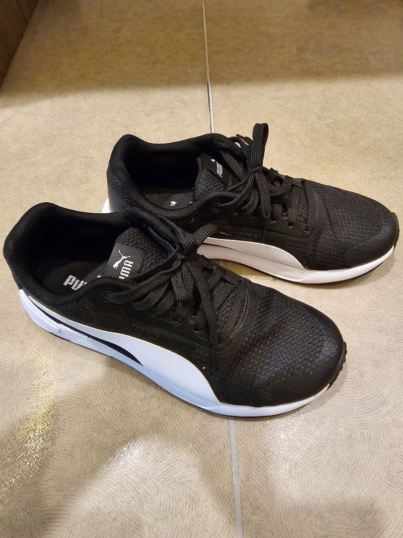 Puma 88 shoes top