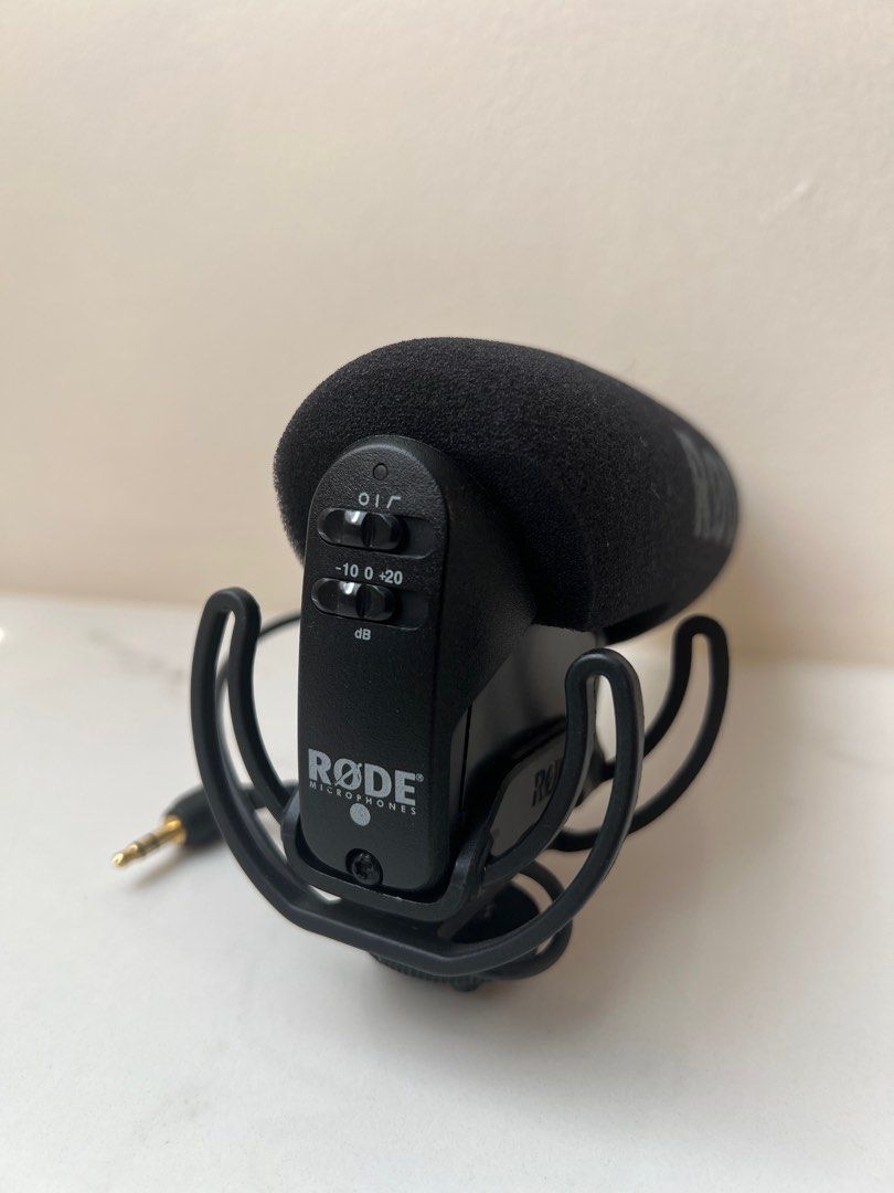Rode VideoMic Pro (new version) + Deadcat Wind Muff, Audio, Microphones