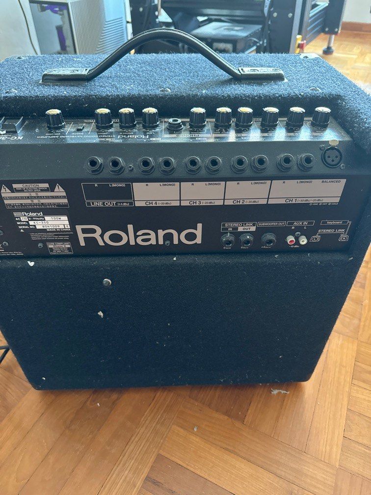 Roland KC350 Keyboard Drum Amplifier Combo, Audio, Soundbars, Speakers & Amplifiers on Carousell