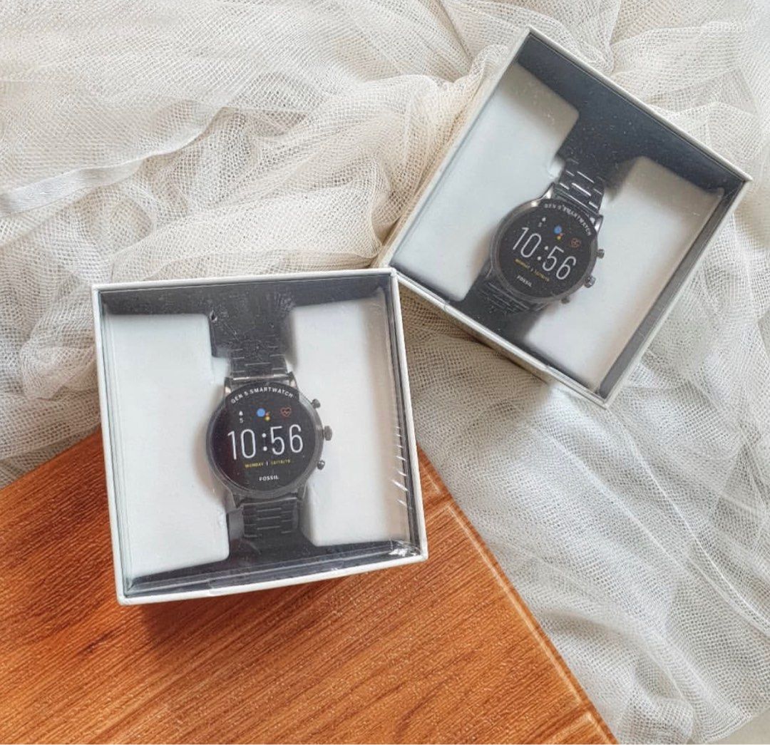 Fossil Gen 5 Smartwatch The Carlyle HR Smoke Stainless Steel 44mm FTW4024