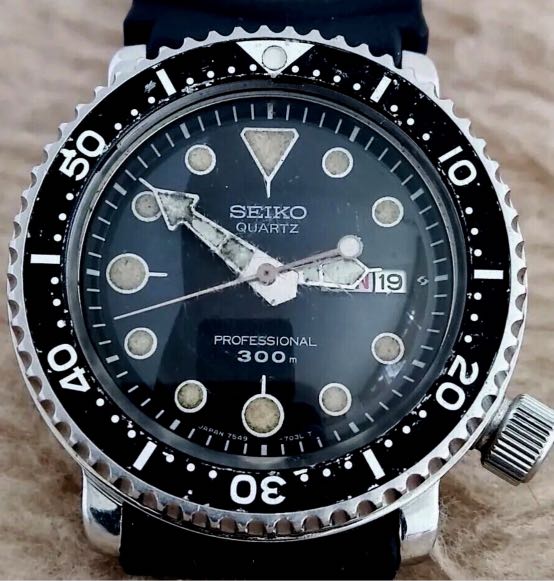 状態良好品 セイコー ダイバーズ150m 7548-7000 メンズ 腕時計 セイコー ダイバー 150m 7548-7000 クオーツ 昭和56年製 Seiko