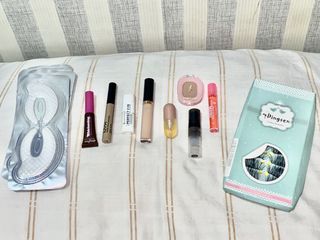 SELLING MY PERSONAL PRELOVED UNUSED MAKEUP (NOT EXPIRED)