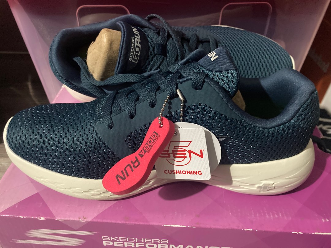 Skechers go on sale run 600 refine