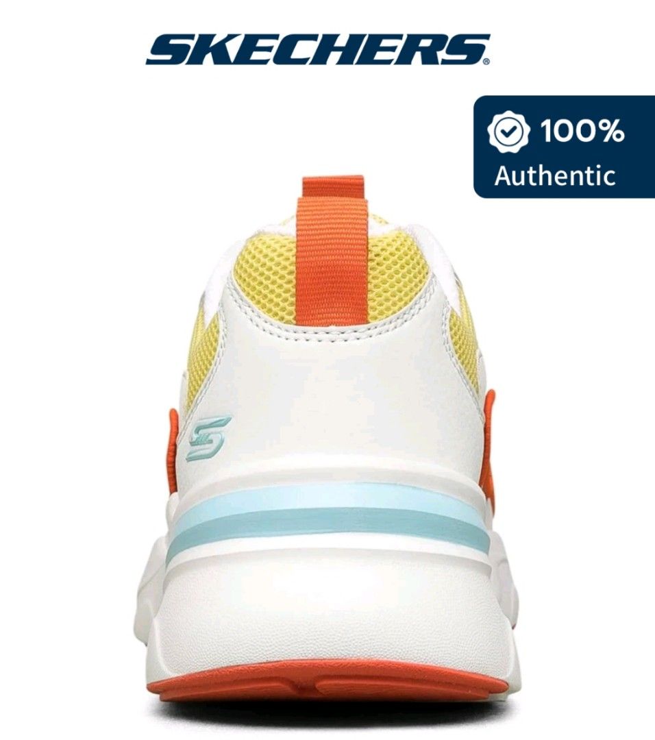Skechers Lite-Weight ladies shoes (Size UK 5/ EUR38), Women's Fashion,  Footwear, Sneakers on Carousell