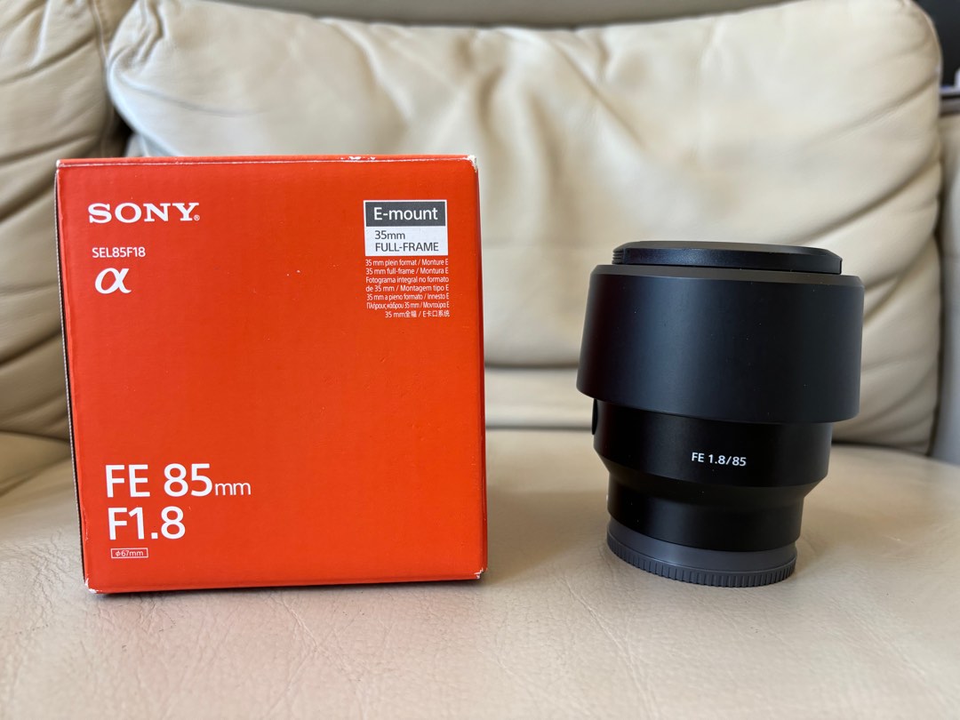 Sony FE 85mm F1.8 (SEL85F18), 攝影器材, 鏡頭及裝備- Carousell