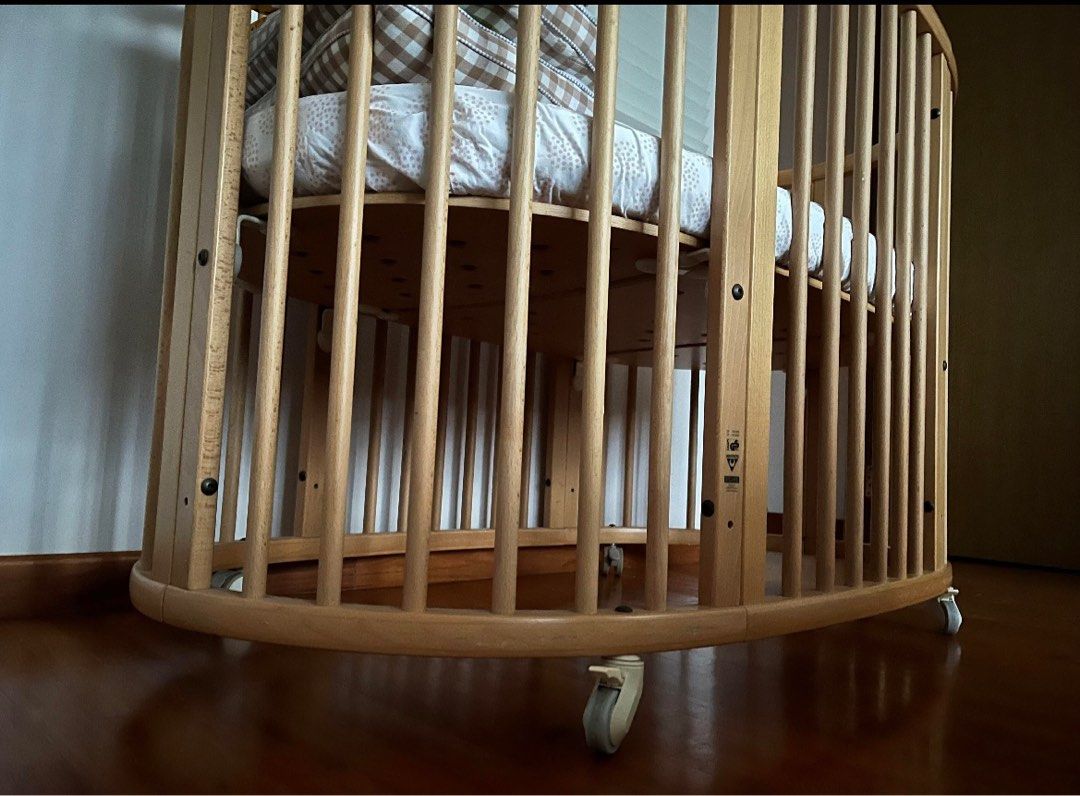 Stokke Sleepi Cot (Preloved), Babies & Kids, Baby Nursery & Kids