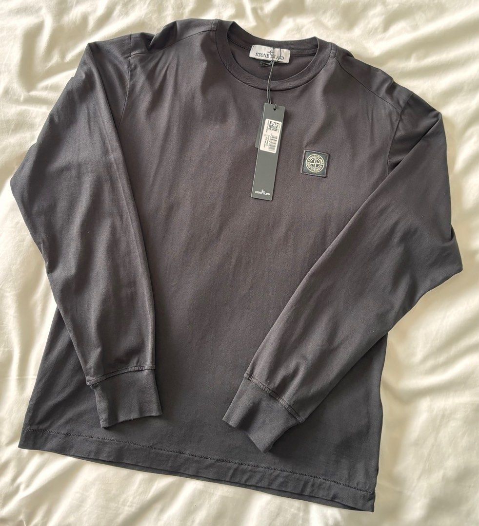 Stone island sales t shirt small