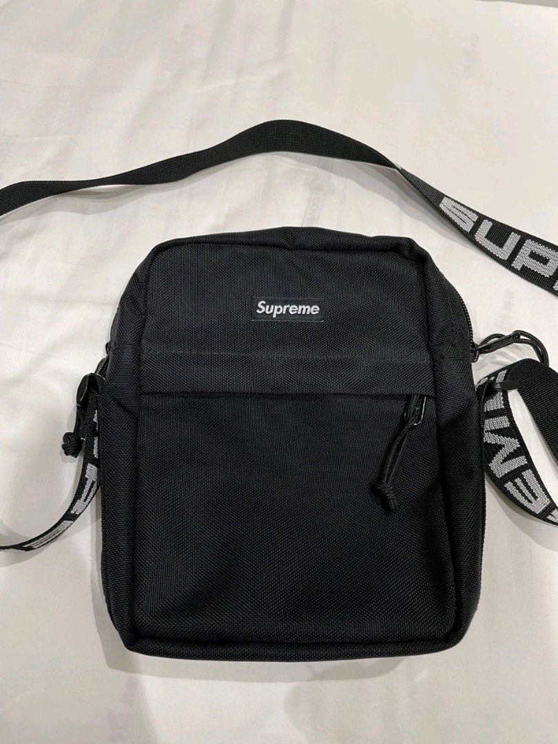 supreme 18SS Shoulder Bag
