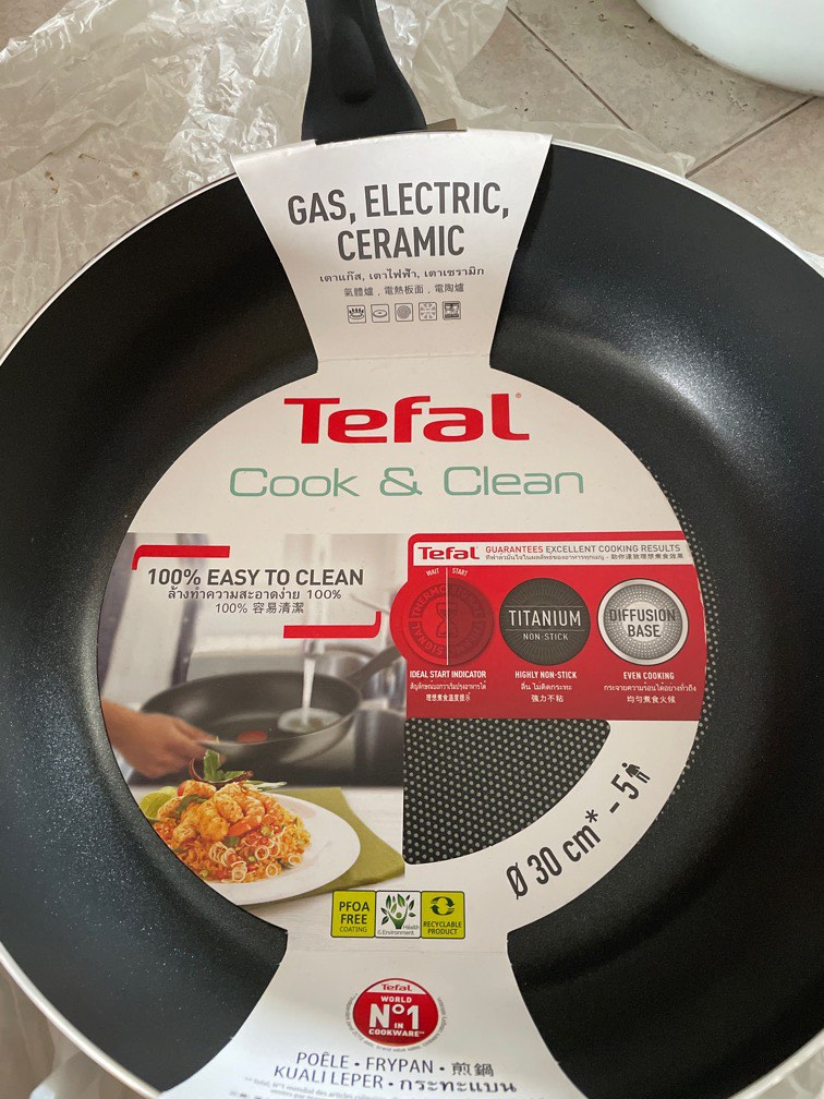 Tefal frying pan 30 cm, TV & Home Appliances, Kitchen Appliances