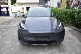 Tesla model Y Electric Vehicle Auto
