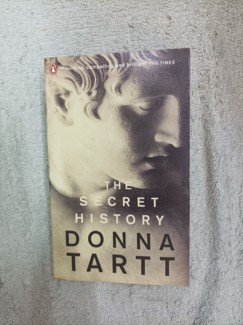 The Secret History Donna Tartt Hobbies And Toys Books And Magazines Fiction And Non Fiction On 8606