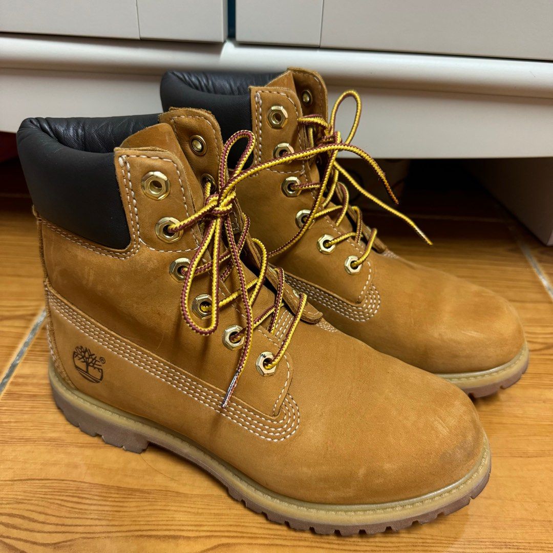 Timberland 經典黃靴 23.5