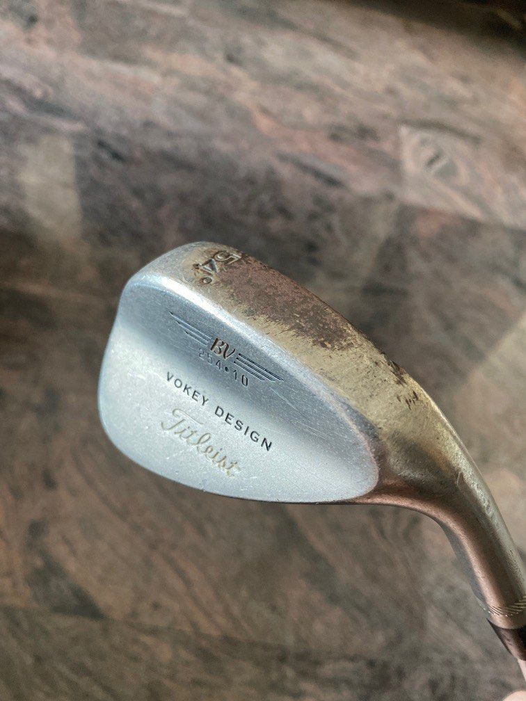 Titleist 54 degree wedge Sports Equipment Sports Games Golf