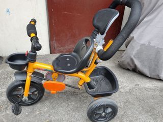 Toddlers' stroller bike
