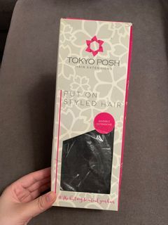 Tokyo posh hair extension w/ invisible head wire