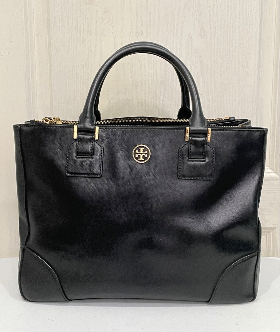 Tory burch cheap saffiano zip bag