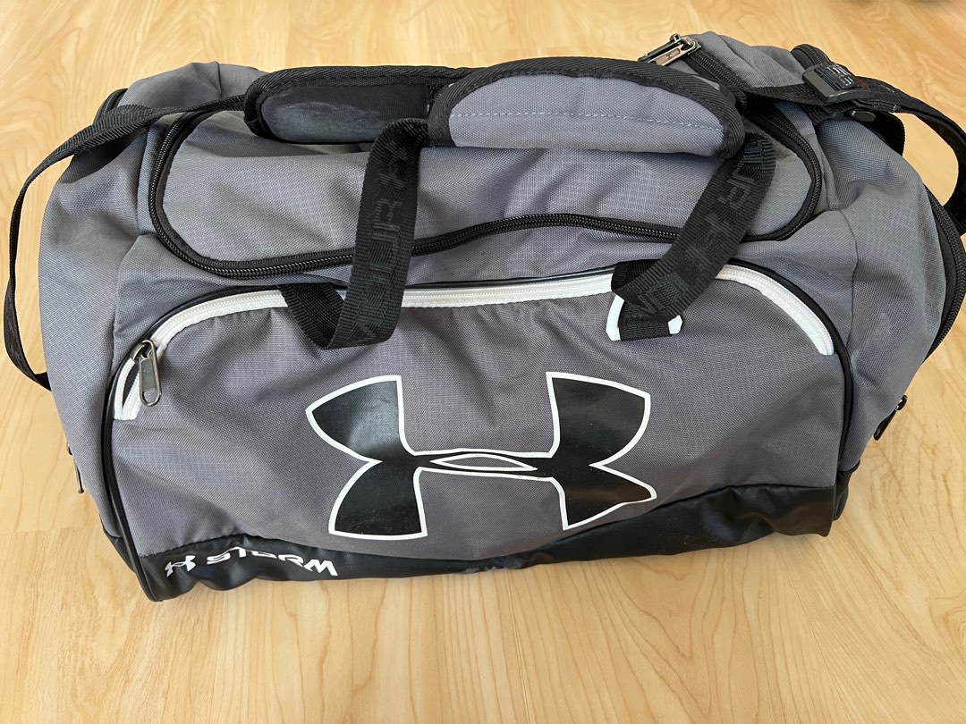 Under Armour Duffle Bag Grey, Fesyen Pria, Tas & Dompet , Lainnya di