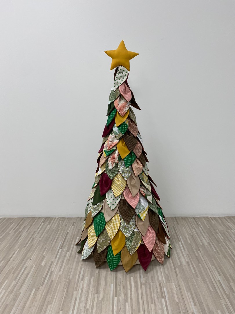 Unusual christmas trees deals