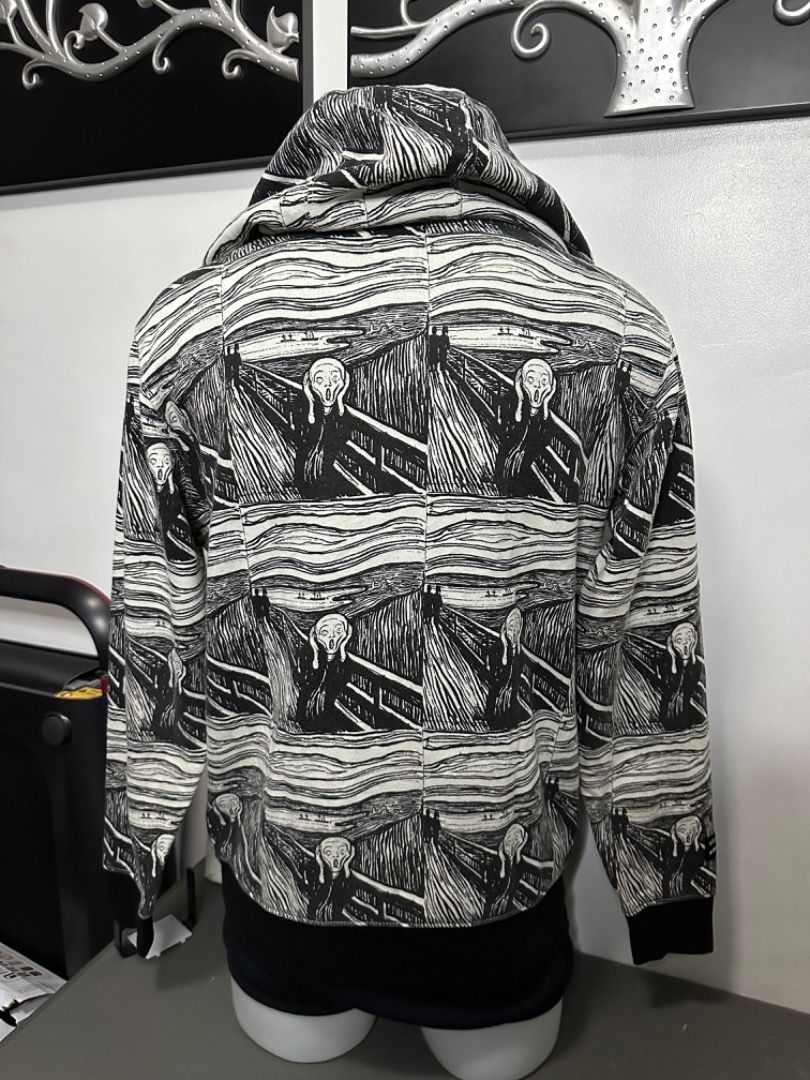 Vans moma hoodie new arrivals
