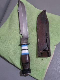 Vintage bowie hunting knife