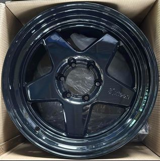 18” SE02 Black offset 0 Mags 6Holes pcd 139 Bnew