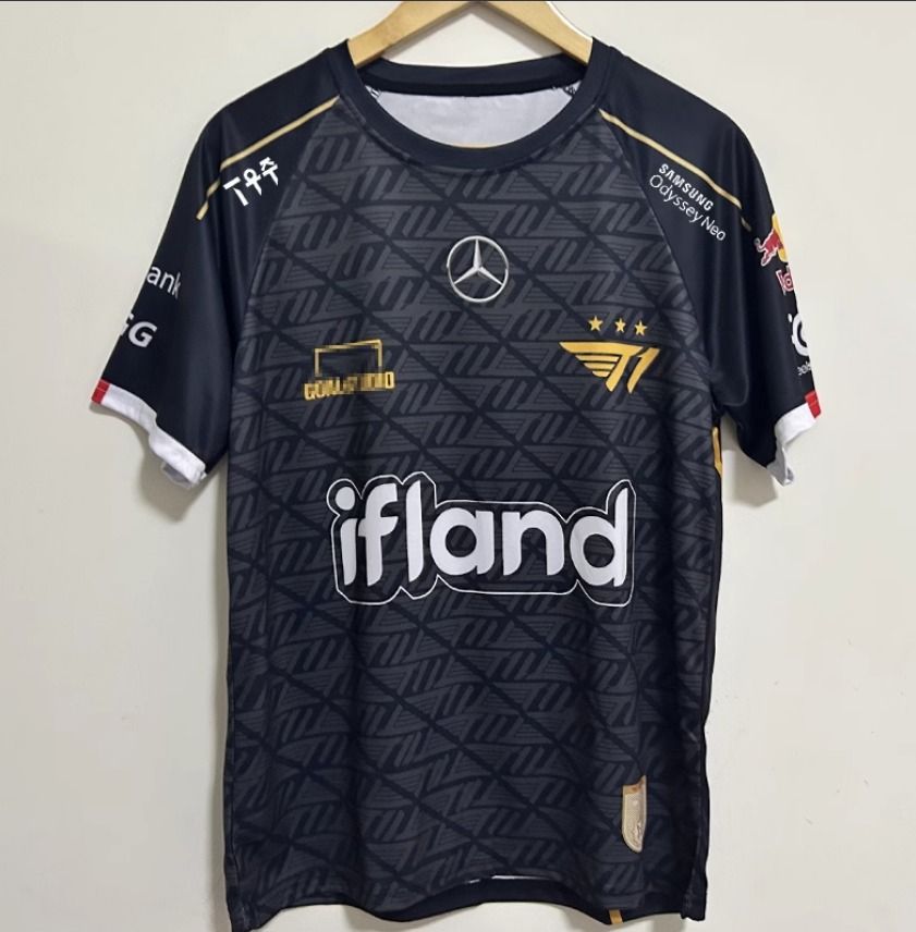 2023 T1 Uniform Worlds Jersey Jacket Faker, Men's Fashion, Activewear on Carousell