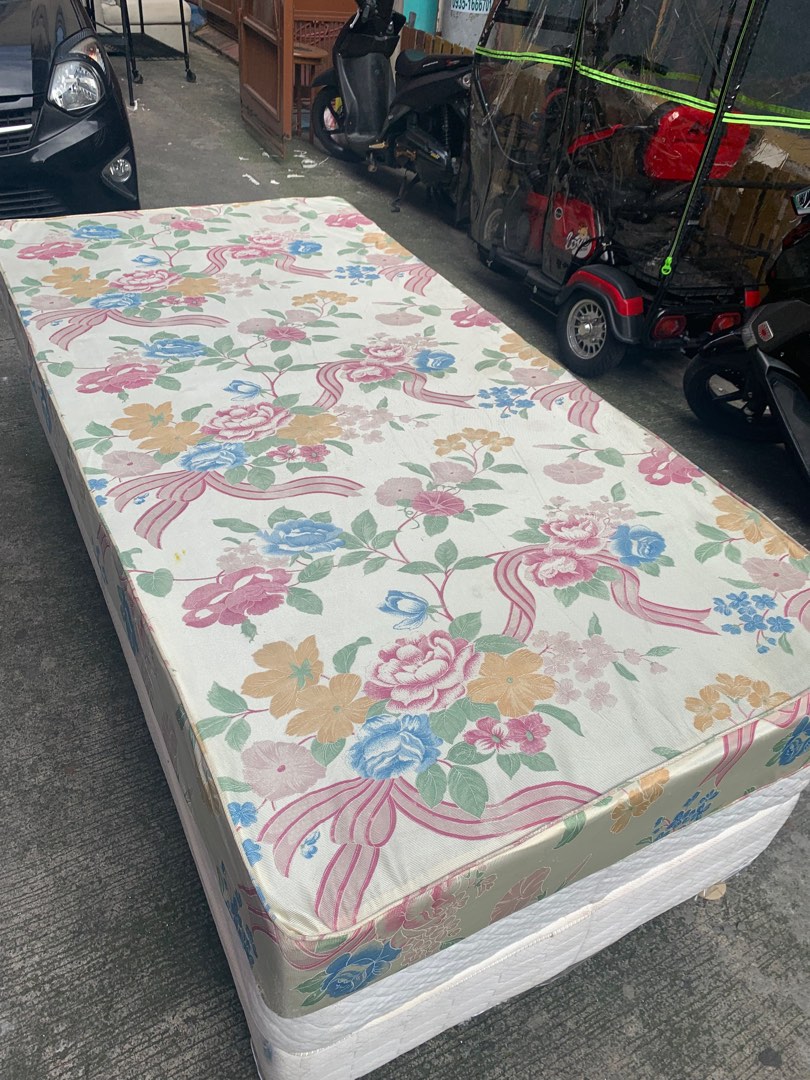 4 Inches Thick Single Size Bed Foam, Furniture & Home Living, Furniture