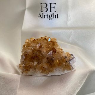 （分類：）位於 。 由 bealright.crystal 提交（商品編號 1266591418，圖片 1）。簡介： 。