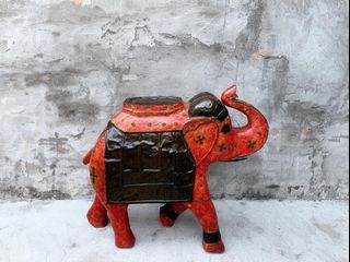 木頭大象 很大紮實 可坐