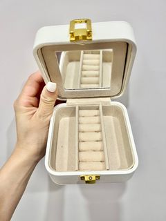 （分類：）位於 。 由 cwmmm 提交（商品編號 1266555421，圖片 1）。簡介： 。