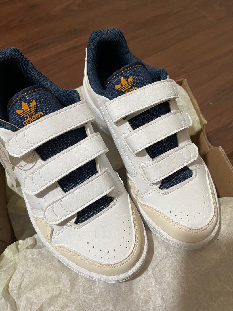 Adidas Toddler white shoes, Babies & Kids, Babies & Kids Fashion on ...