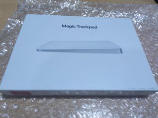 Apple Magic Trackpad 3 w/ Lightning Cable