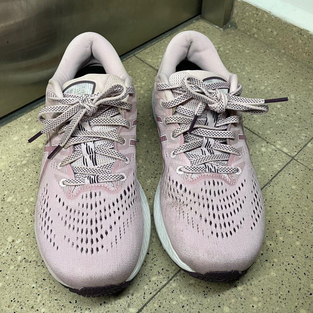 ASICS gel kayano 28 D wide barely rose white women running shoes