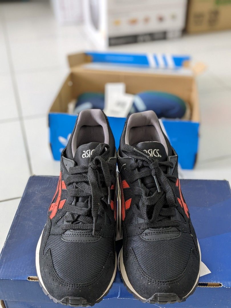Asics gel lyte v black clearance chili