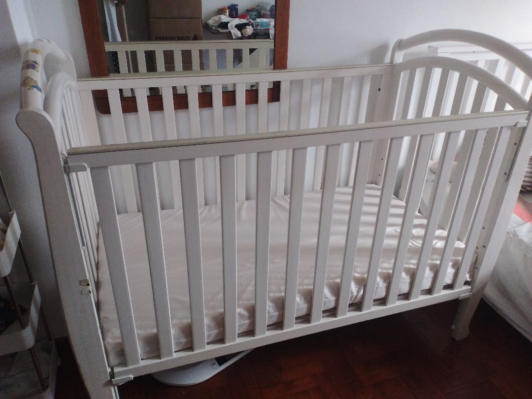 Baby cot for free Mattress size 130 x 70 cm Babies Kids