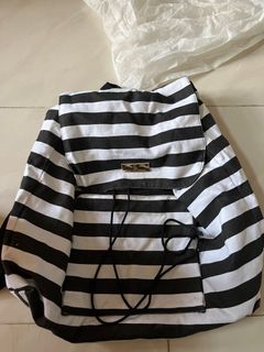 （分類：）位於 。 由 s_tunggg 提交（商品編號 1266516863，圖片 1）。簡介： 。