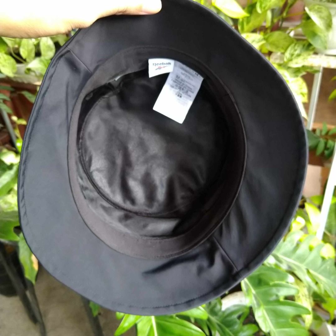 Black Bucket Hat | Reebok Classic Foundation Bucket Hat (Category: Caps & Hats) located in Calamba. Submitted by acecollections (Listing ID 1266546155, Image 3). Description: Black Bucket Hat | Reebok Classic Foundation Bucket Hat Black Bucket Hat | Reebok Les Mills Bucket Hat Price: P500 only Original Price: P1,495 Size: OSFM Worn by fishermen and farmers since the 1900s, the bucket hat never goes out of style. Wear this low-key look rain or shi