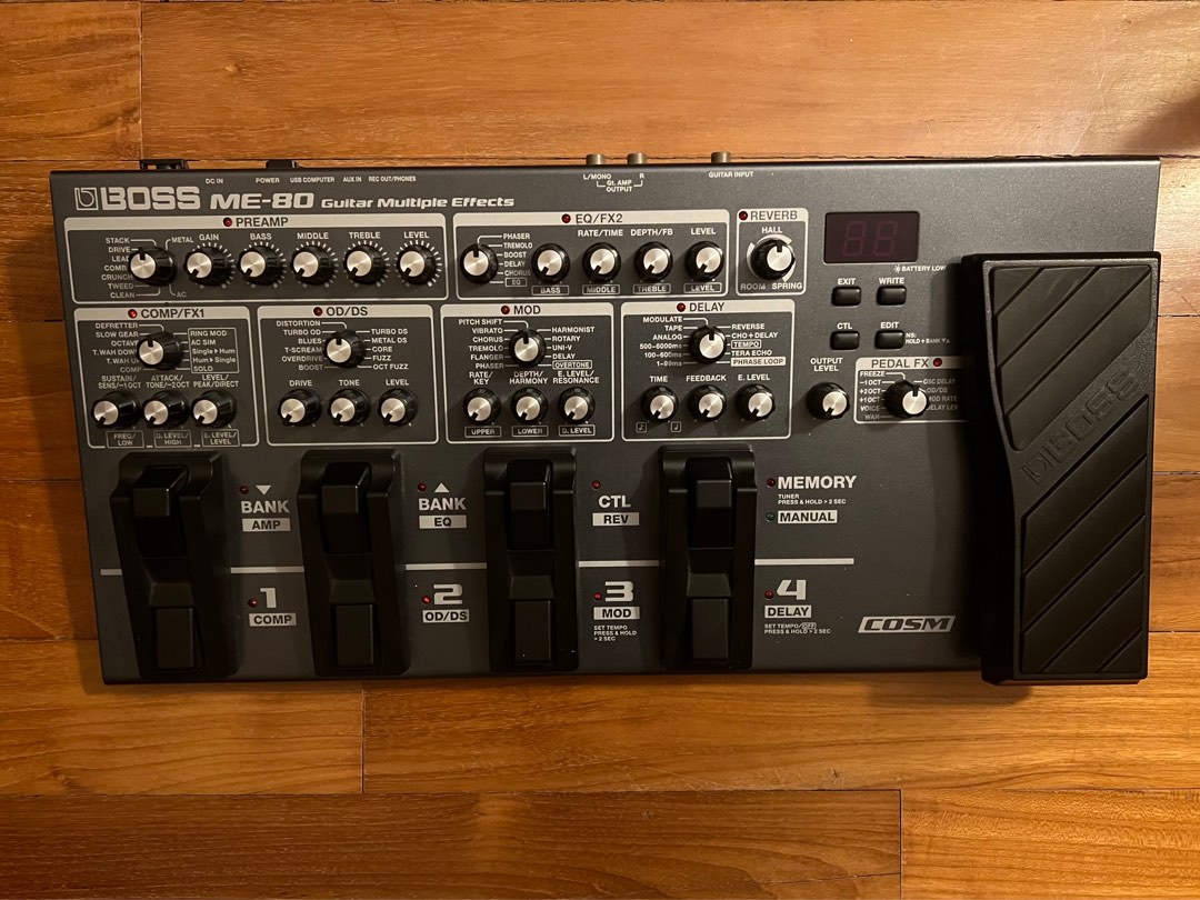 Boss ME80 Guitar Multieffect Pedal , Hobbies & Toys, Music & Media